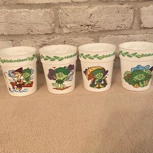 Vintage 1970’s Green Giant Little Spout Plastic Drinking Cups 3.5 x 3" Set of 4